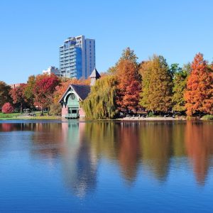 new-york-city-central-park-autumn_649448-4560